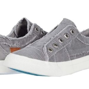 Blowfish Gray Casual Slip-On Sandals